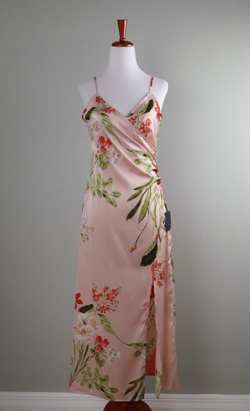 LULUS NWT Floral Surplice Shirred Faux Wrap Midi Slip Dress Size Medium